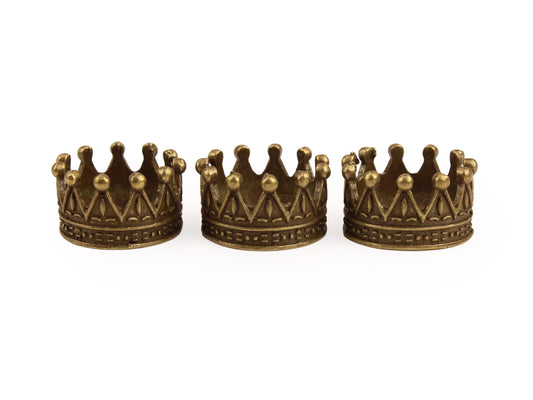 3x Large Gold Crowns - The Makerss