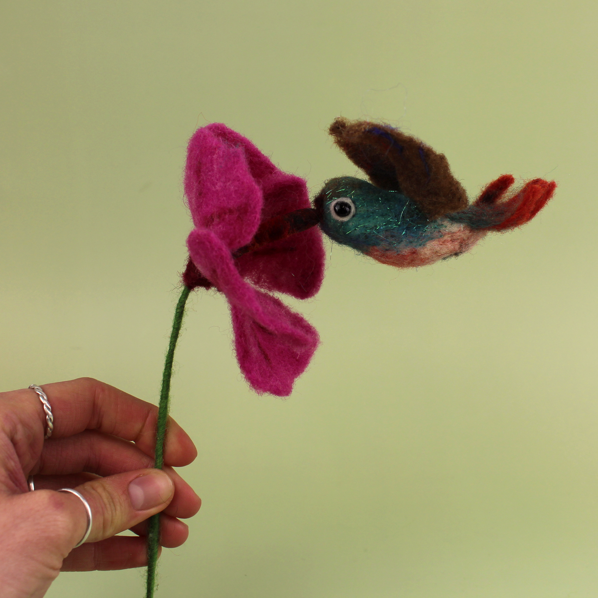 New! Hummingbird Needle Felt Kit - The Makerss